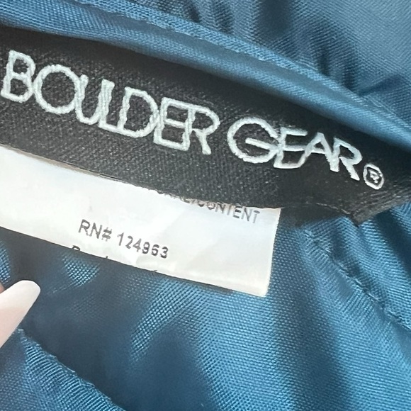Boulder Gear women’s or boys X large. Excellent new condition longer torso down - Picture 9 of 12